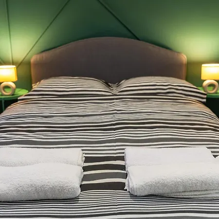 Brunea Апартаменты *